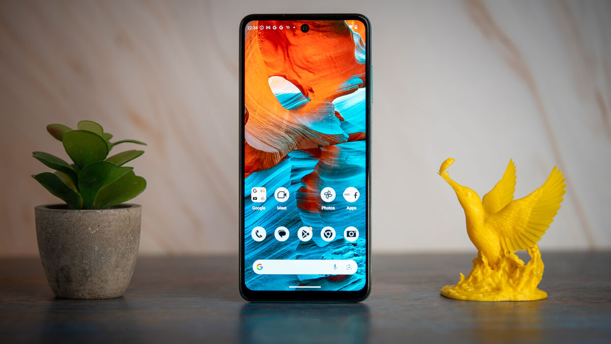 The Pulse Pro features a large 6.56-inch display. Picture: Noel Campion.