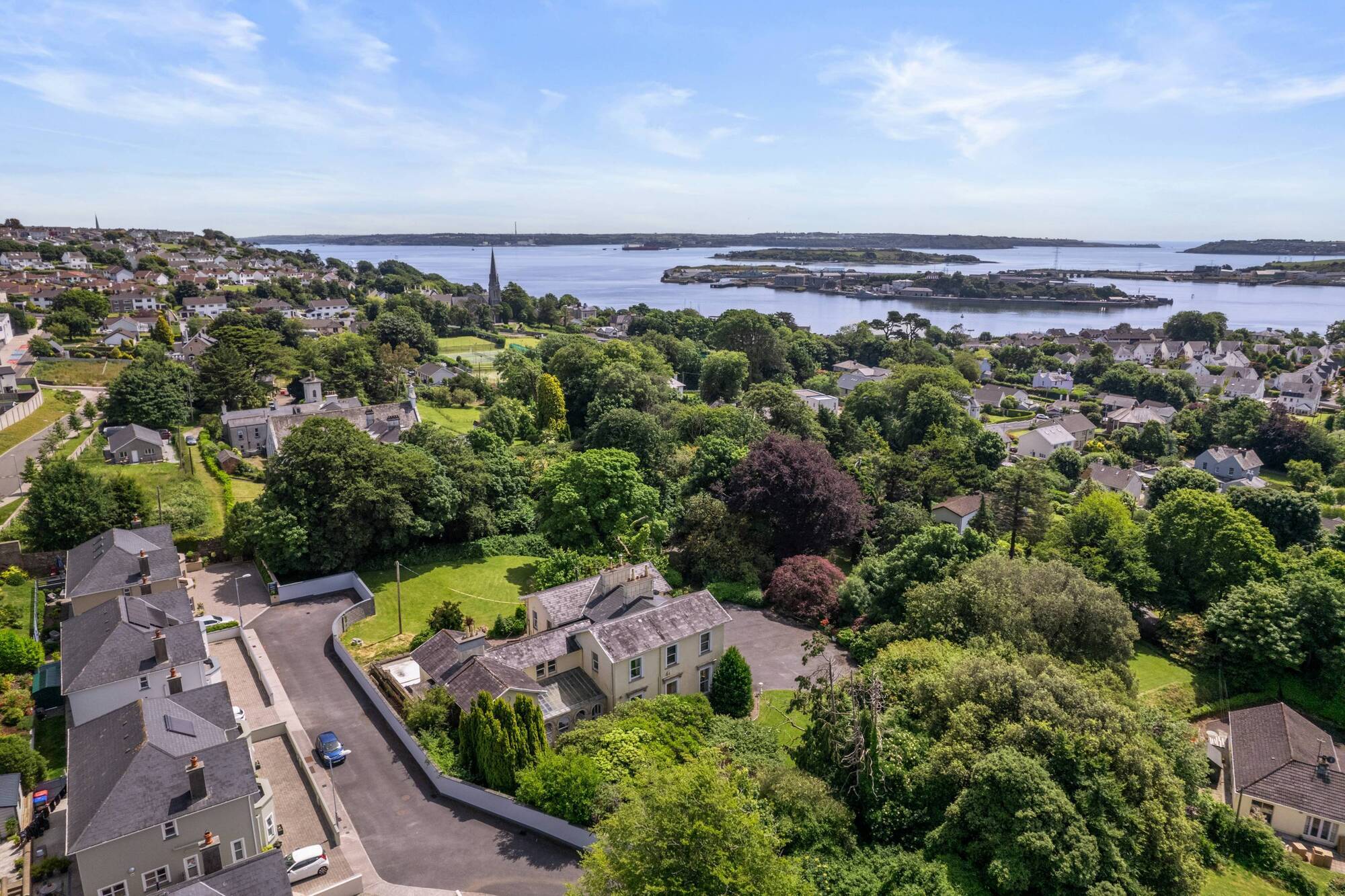 Opportunity knocks at Cobh's hospitable Knockeven House