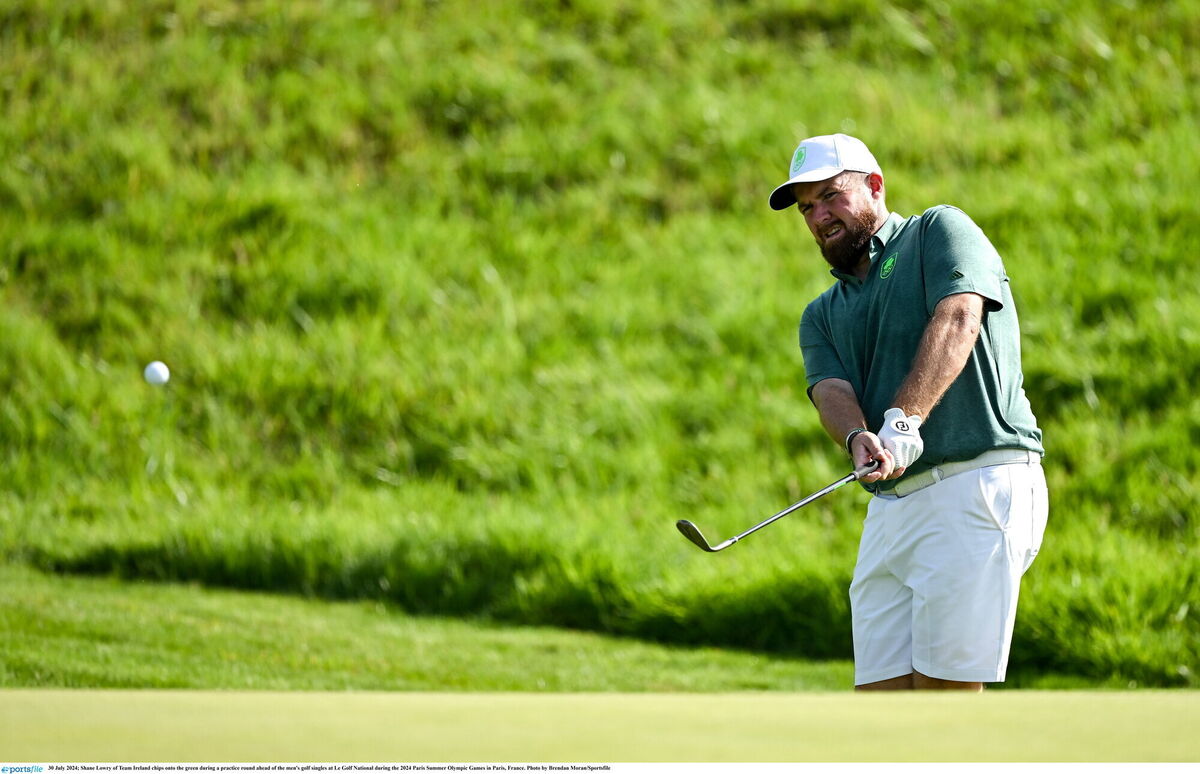 Shane Lowry chips onto the green during a practice round. Pic: Brendan Moran/Sportsfile Shane Lowry chips onto the green during a practice round. Pic: Brendan Moran/Sportsfile