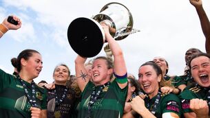 <p>OUR TROPHY: Galway United celebrate with the trophy last year. Pic: ©INPHO/Evan Logan</p>