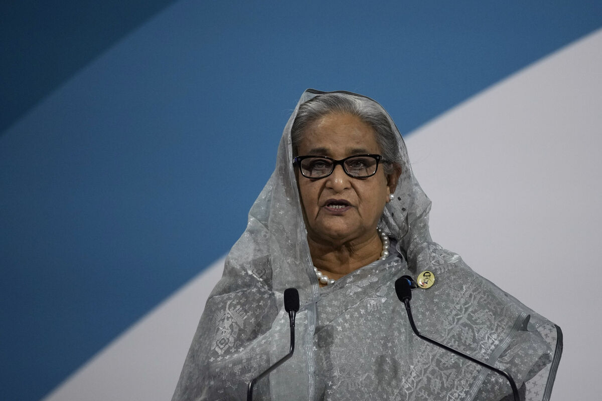 Prime Minister of Bangladesh Sheikh Hasina’s overthrow could usher in hard times for the once-booming Bangladeshi economy, as the country’s foreign reserves dwindle rapidly. File photo: AP/Christophe Ena Prime Minister of Bangladesh Sheikh Hasina’s overthrow could usher in hard times for the once-booming Bangladeshi economy, as the country’s foreign reserves dwindle rapidly. File photo: AP/Christophe Ena