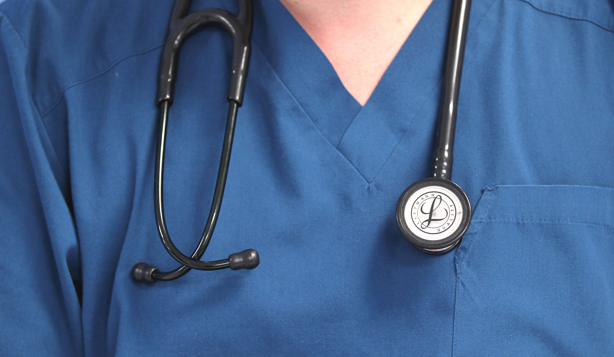 Excessive hours and poor working conditions key reasons doctors leave Ireland, study finds