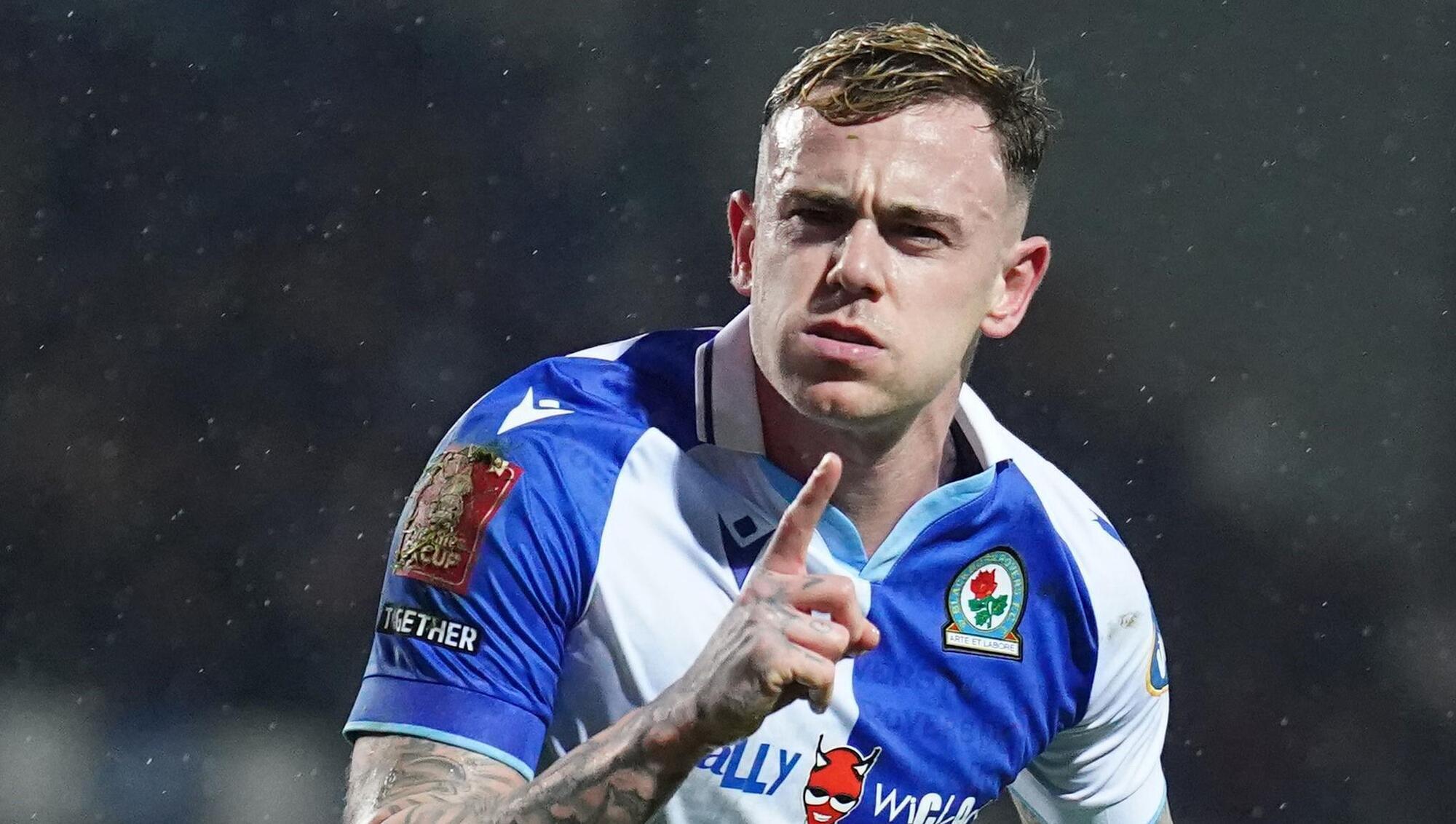 Sammie Szmodics signs for Premier League side Ipswich Town 