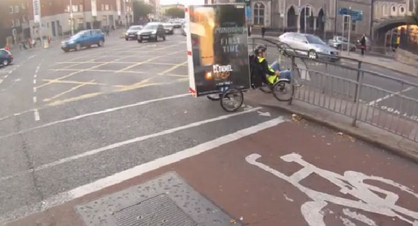 We've no idea what this Dublin bike driver was thinking