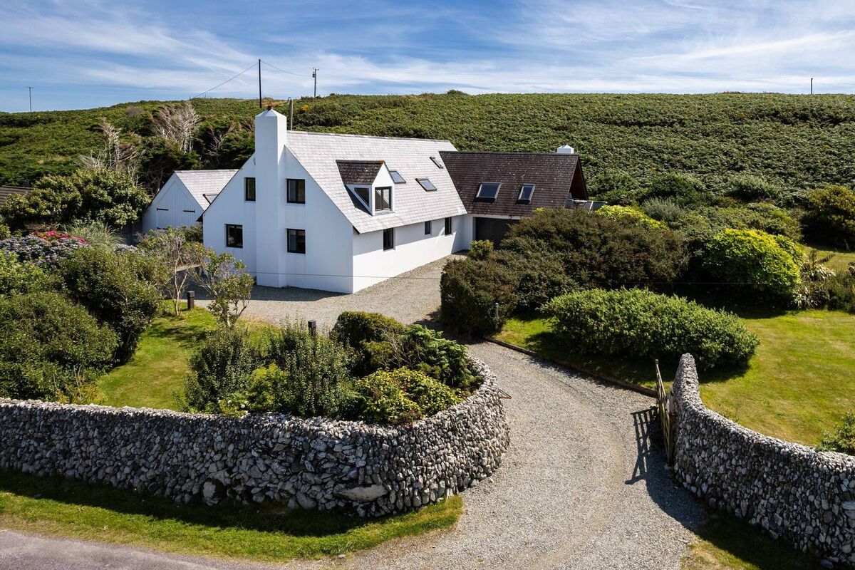Privately set behind stunning stone walls, a bit like Kerry's Staigue Fort?