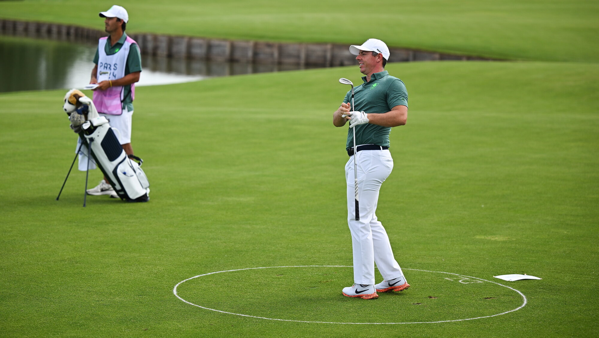 Scottie Scheffler takes seven-shot lead at Tour Championship, Rory McIlroy is 10 shots behind