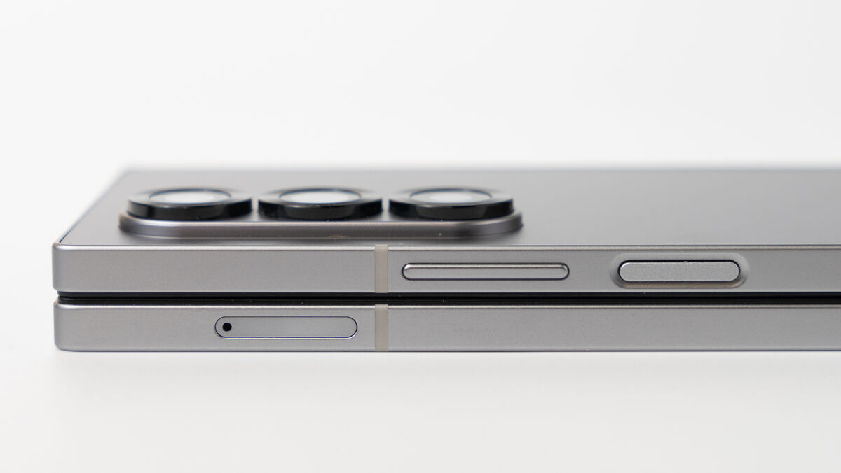 The Z Fold6 features a triple rear camera setup similar to the Z Fold5. Picture: Noel Campion.