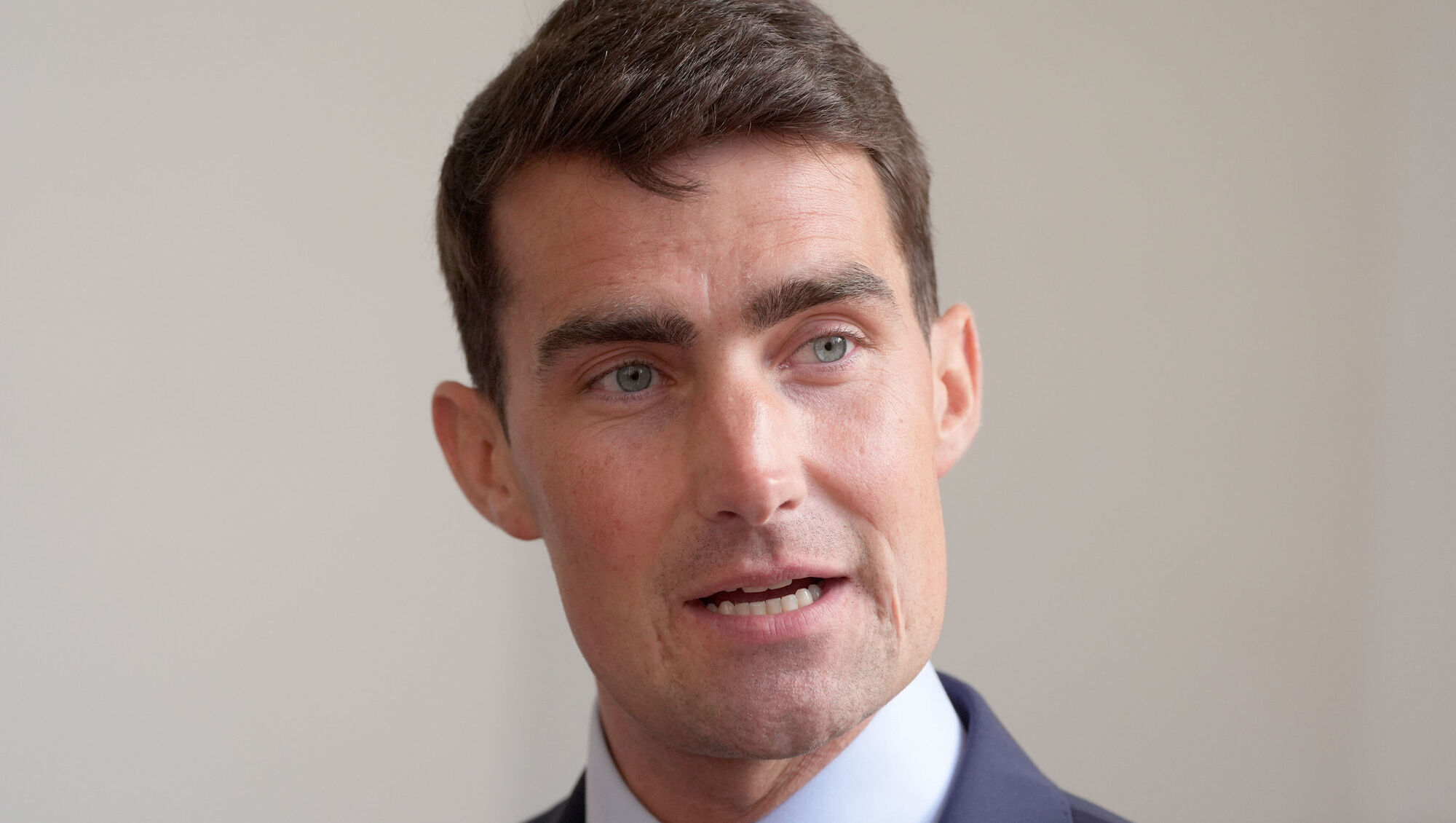 Irish domestic economy contracts slightly by 0.5%