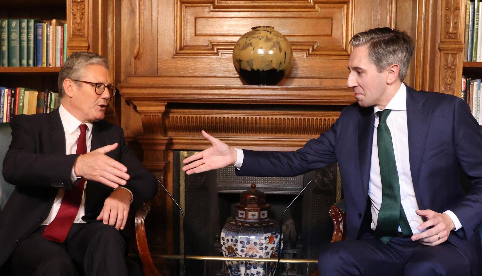 Simon Harris and Keir Starmer set terms for annual summit to 'reset' Ireland-UK relations
