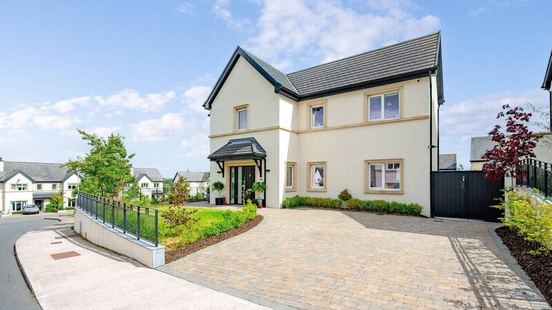 Buyers at the ready at Kerry Pike's €625k trade up Clonlara home