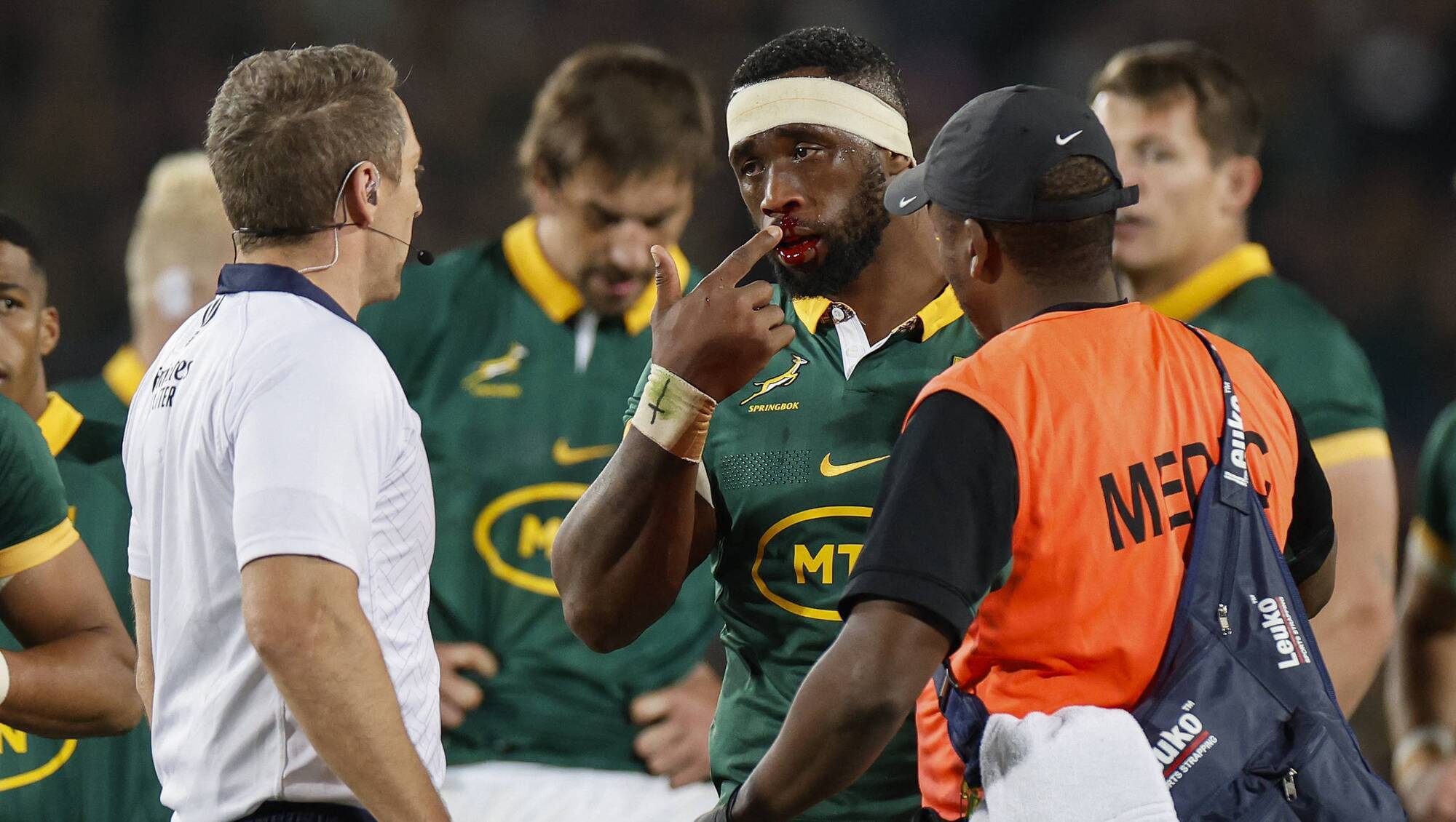 Kolisi leaves Racing to rejoin Sharks
