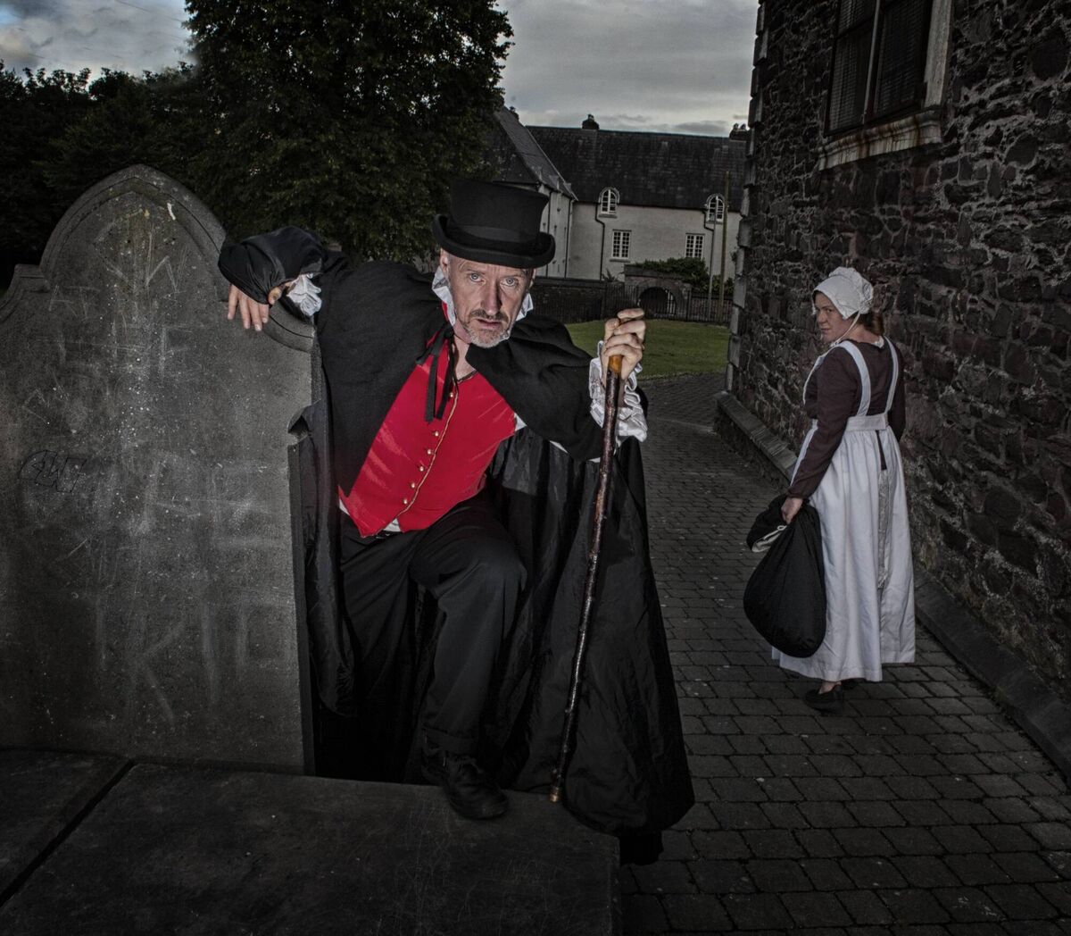 Embark on a time-travelling and thrilling trip through Cork city on a Cork Ghost Tour. Embark on a time-travelling and thrilling trip through Cork city on a Cork Ghost Tour.