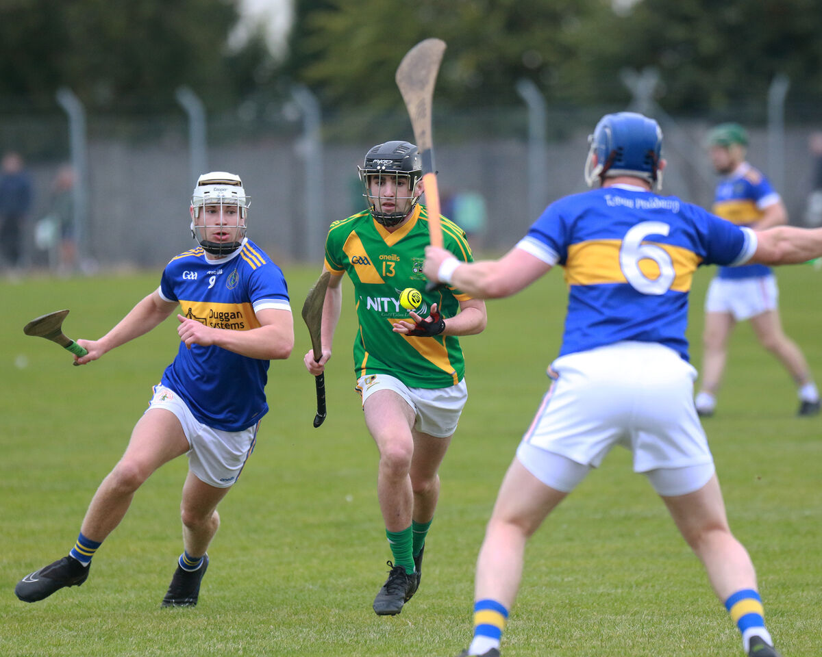 Mark Donnellan Ahane, on the attack against Nigel Foley and John Murray, Patrickswell. Picture: Brendan Gleeson Mark Donnellan Ahane, on the attack against Nigel Foley and John Murray, Patrickswell. Picture: Brendan Gleeson
