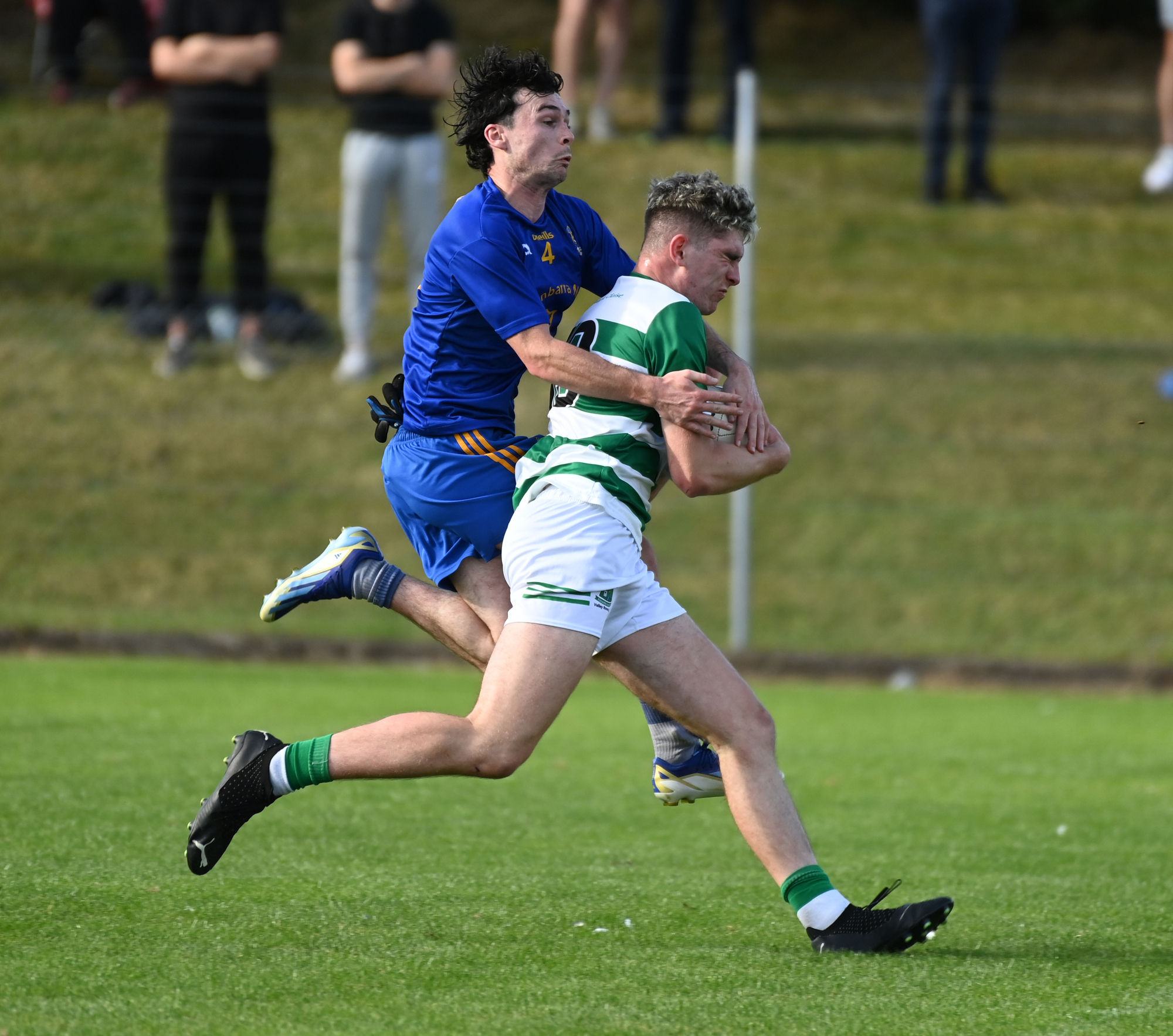 Four-goal Barrs restart championship assault with convincing win over Valleys