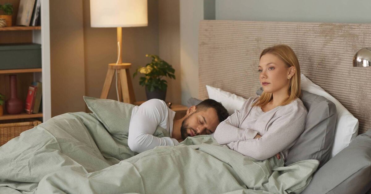 セックス不足になるには私たちは若すぎる。別れるべきでしょうか？