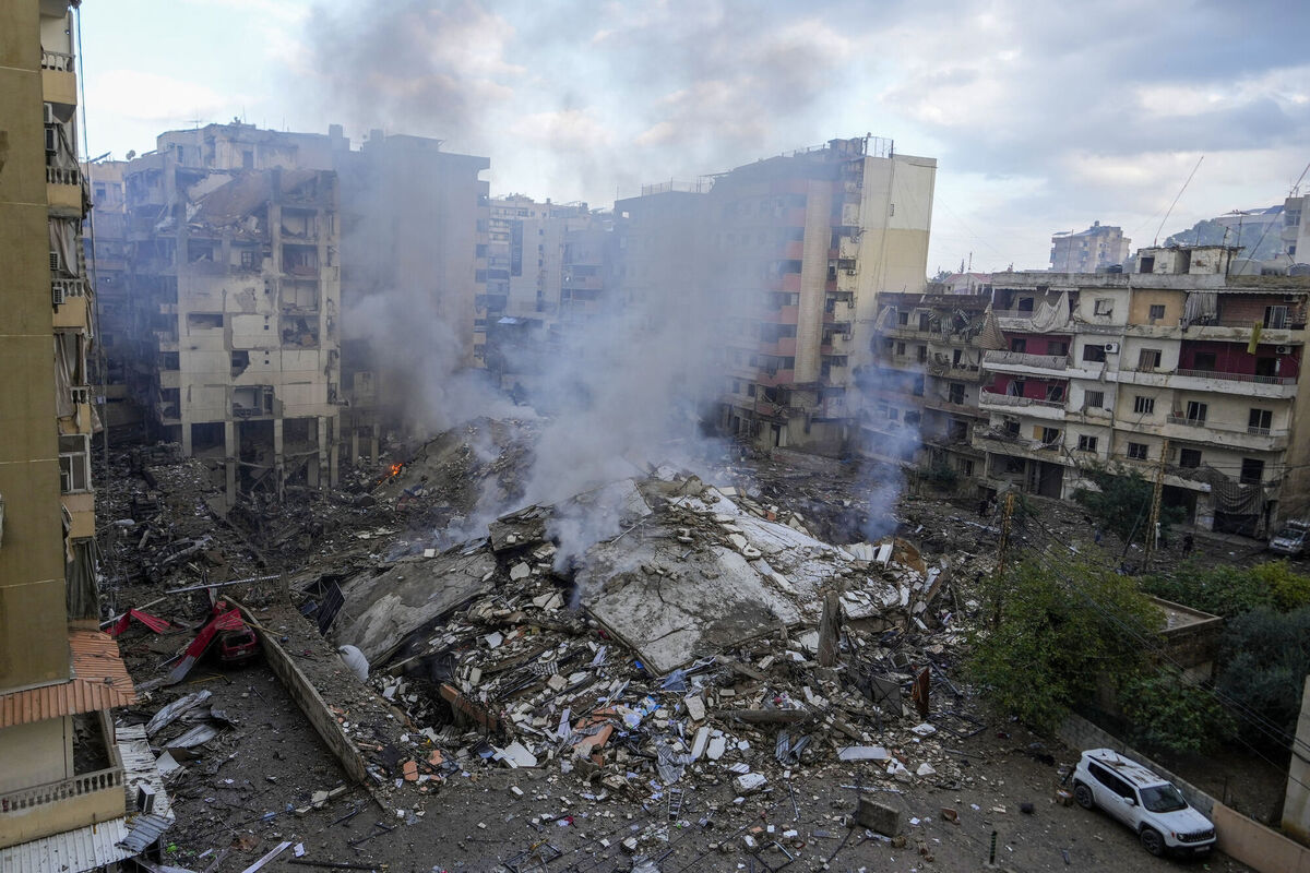 Smoke rises from the site of an Israeli airstrike in Beirut's southern suburb, Lebanon, Tuesday, Oct. 1, 2024. (AP Photo/Hassan Ammar)