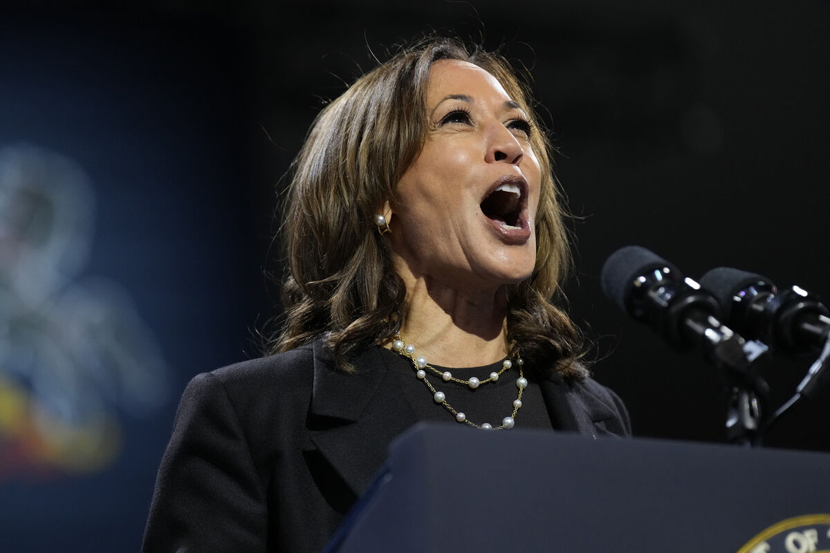 Within 36 hours of the president’s announcement on July 21, Kamala Harris had raised over $100m. Photo: AP/Jacquelyn Martin