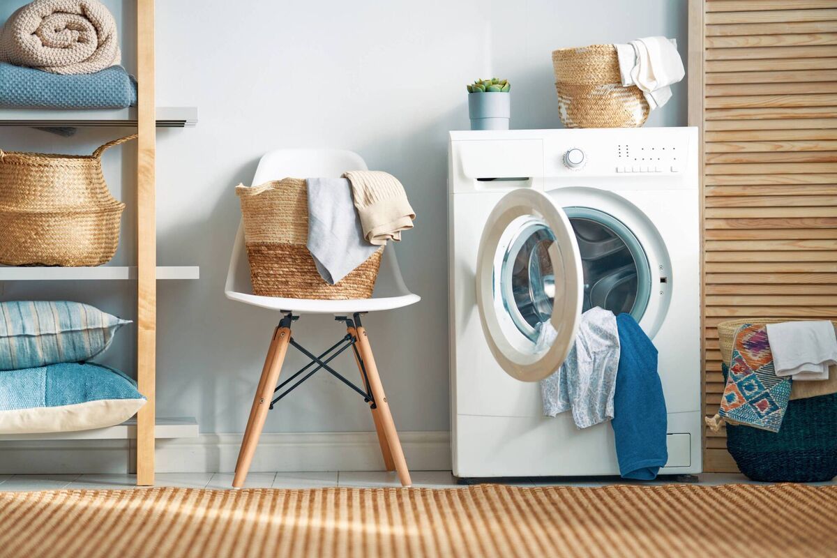 Quick-washes and new detergents devoted to a swift wash come with caveats. A longer eco-cycle should be your go-to for routinely saving energy. Quick-washes and new detergents devoted to a swift wash come with caveats. A longer eco-cycle should be your go-to for routinely saving energy.