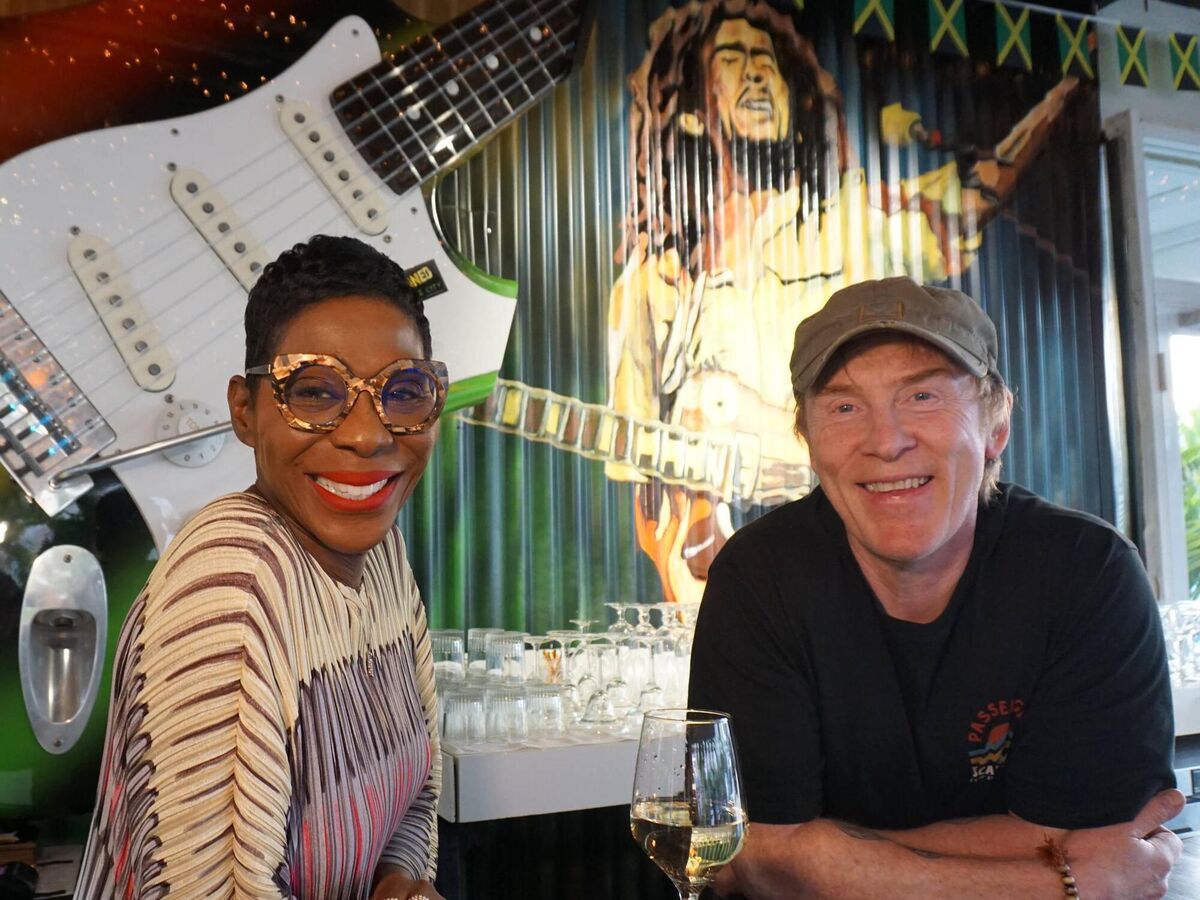 Hector Ó hEochagáin in Jamaica with journalist Novia McDonald-Whyte. Hector Ó hEochagáin in Jamaica with journalist Novia McDonald-Whyte.