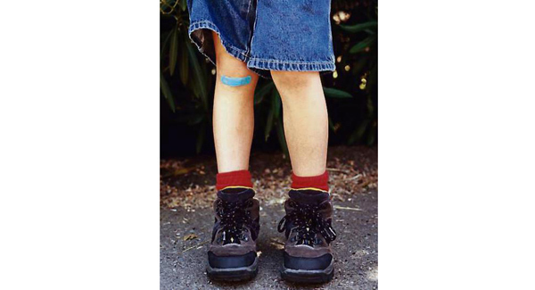Boy who fell over tree stump and cut knee settles case for €55,000