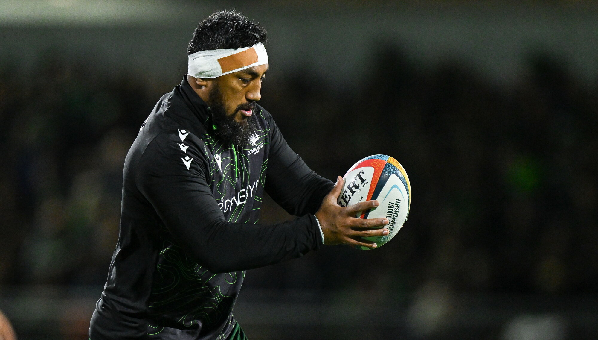 Reports Toulon are targeting Bundee Aki when contract expires with IRFU