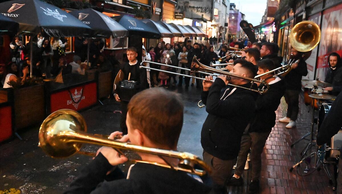 Hyde Park Jazz band entertaining the crowds during the Guinness Cork Jazz Festival on Oliver Plunkett Street last year. File picture: Eddie O'Hare Hyde Park Jazz band entertaining the crowds during the Guinness Cork Jazz Festival on Oliver Plunkett Street last year. File picture: Eddie O'Hare