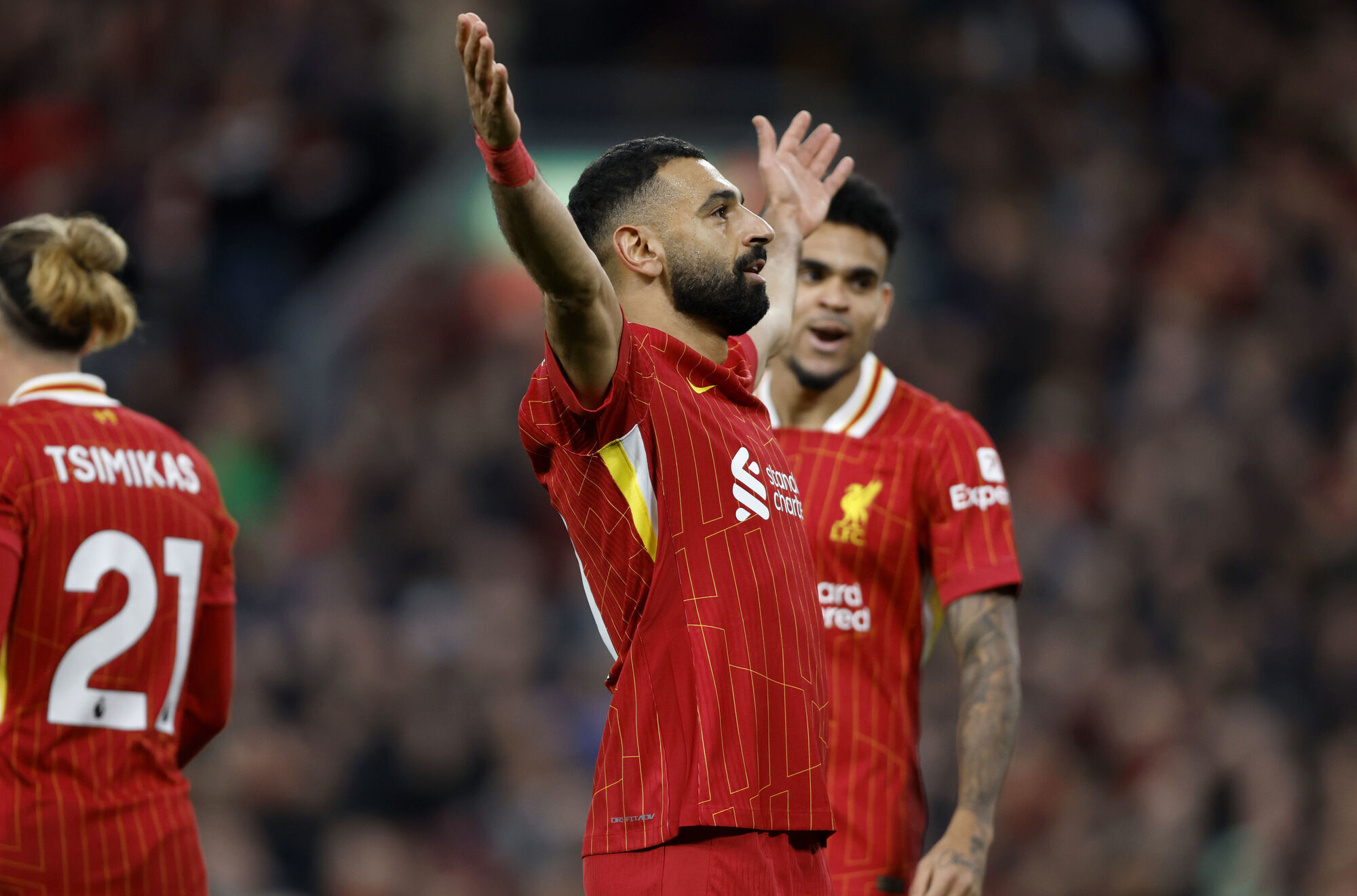 Trademark Salah finish completes Liverpool fightback as Slot's Reds go top 