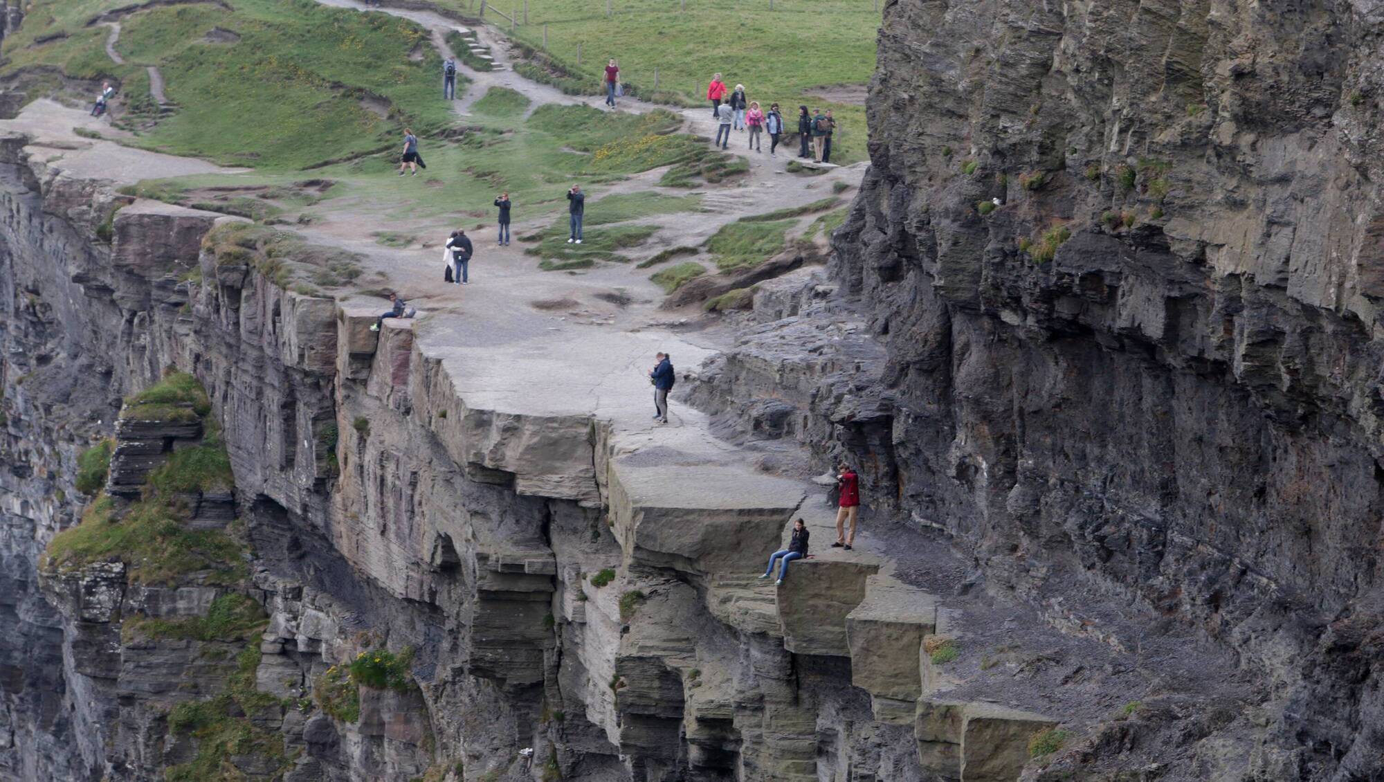 Inspection warns Cliffs of Moher trail ill-equipped for number of visitors, should be 'closed immediately'