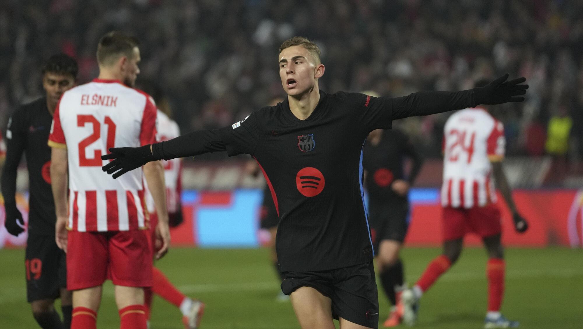 Champions League wrap: Barca put five past Red Star as Correa strikes late in Paris