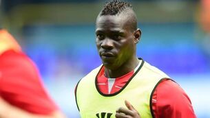 Balotelli victim of twitter abuse