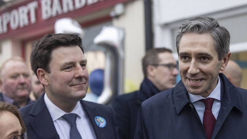 Harris gets a frosty reception from Enda as the fog swirls in Tullamore