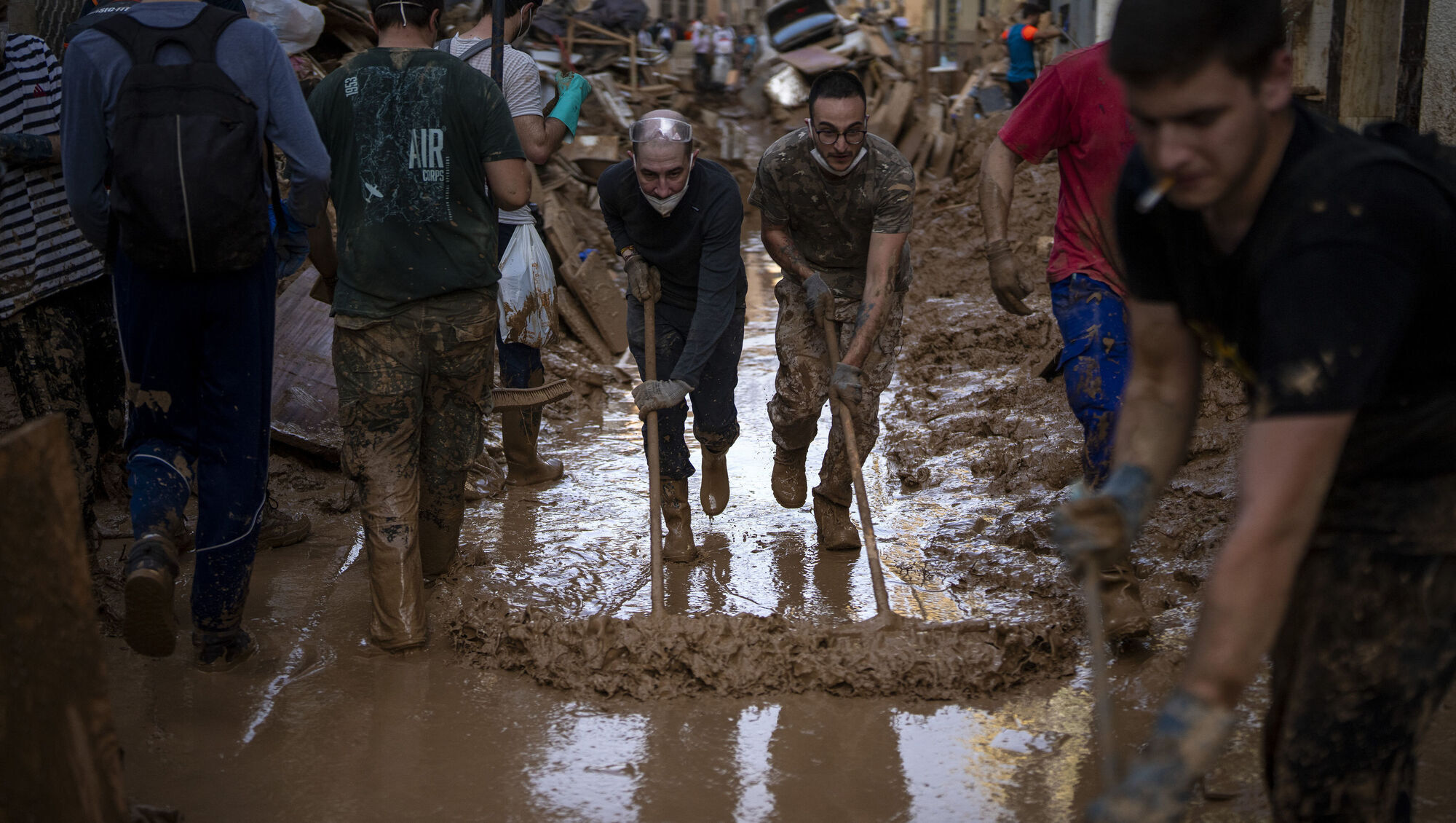Spaniards brace for fresh storms two weeks after deadly Valencia floods