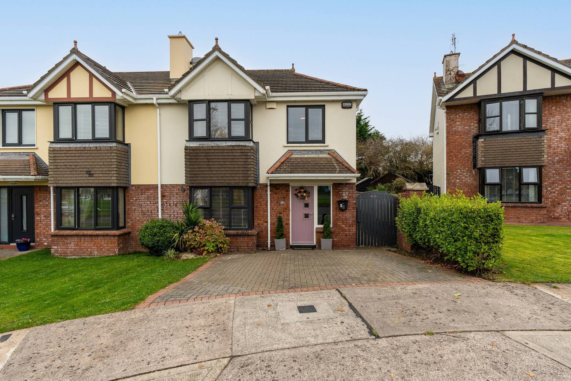 60 The Cotswolds, Castleredmond