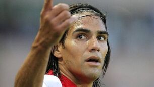 Falcao must earn his place - RVP