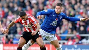 Late penalty rescues a point for Everton