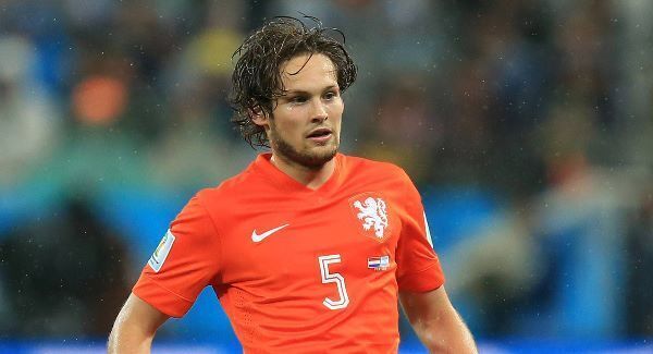 Blind blow adds to United's woes