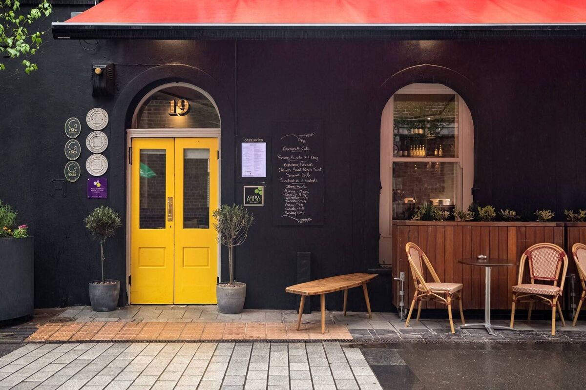 Greenwich Cafe will host an unforgettable night of knitting in partnership with Stolen Stitches. Greenwich Cafe will host an unforgettable night of knitting in partnership with Stolen Stitches.