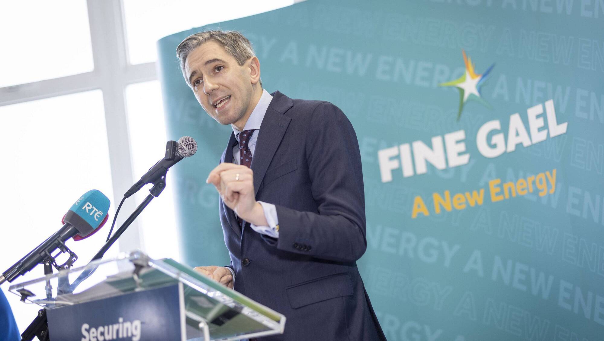 Election 2024: Fine Gael now third in polls following six point slip with just four days to go