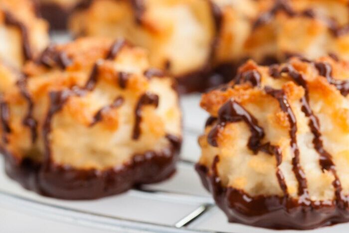 Coconut macaroons