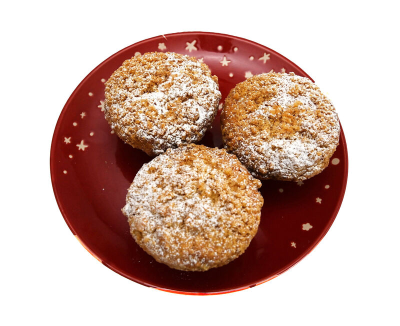 Cinnamon Cottage €3.95 each, box of nine €32 Cinnamon Cottage €3.95 each, box of nine €32