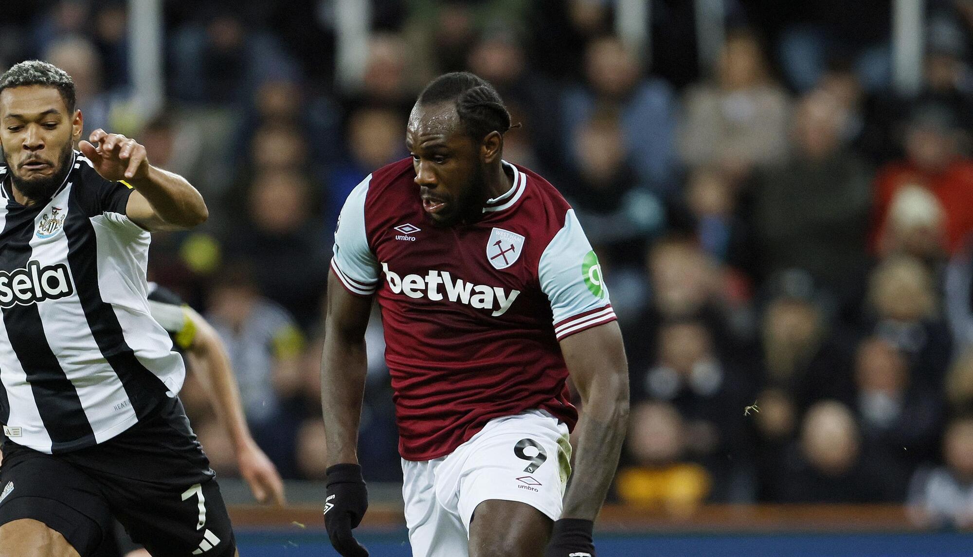 West Ham’s Michail Antonio involved in road traffic accident