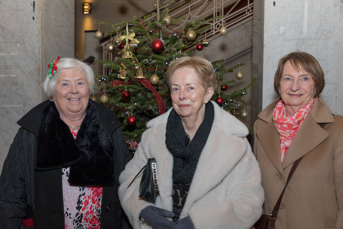 Patsy Walsh with Catherine and Veronica O'Leary.