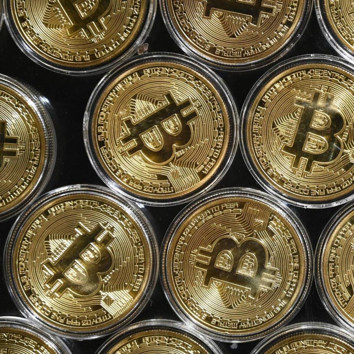 Surging bitcoin value prompts luxury fashion brands to accept cryptocurrency  payments