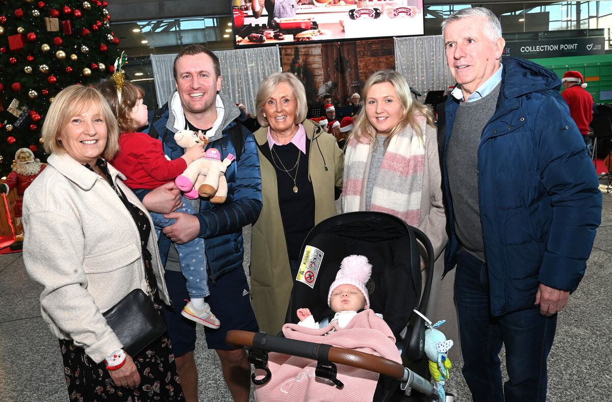 Barry O'Donnell flew in from Dubai to Cork Airport where he was greeted by his nieces Rosie (with her new camel soft toy) and Sienna, sister Laura, mum Ursula O'Donnell, aunt Marian and Jimmy Cummins. Pictures: Larry Cummins