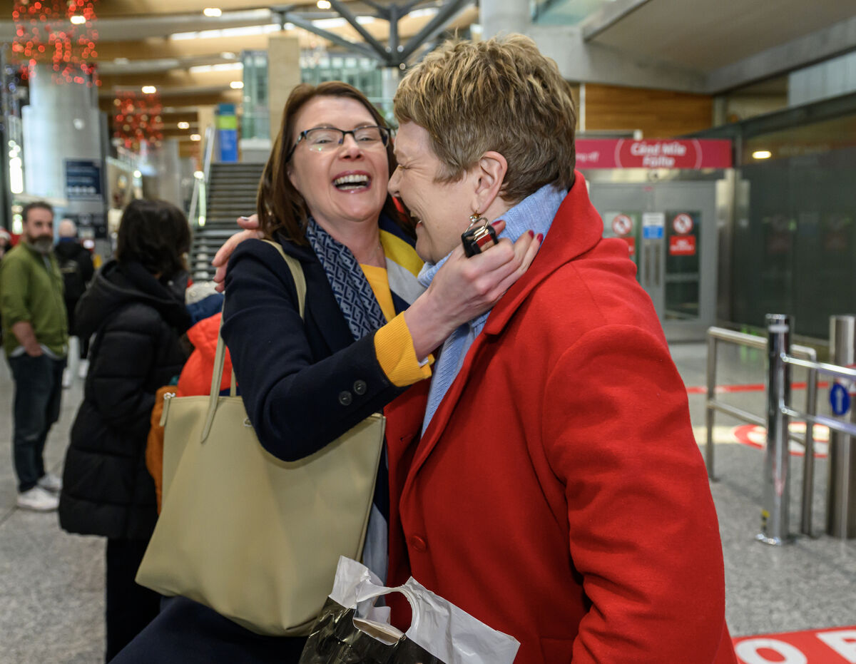  Eve Scannell returning to Cork for the 27th time to spend with time with her sister Fidelma from Mayfield, Cork. Picture Dan Linehan
