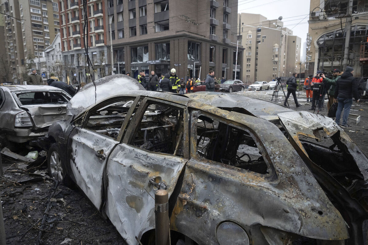 Cars damaged after recent Russian attacks in Kyiv, Ukraine. File picture: AP/Efrem Lukatsky Cars damaged after recent Russian attacks in Kyiv, Ukraine. File picture: AP/Efrem Lukatsky