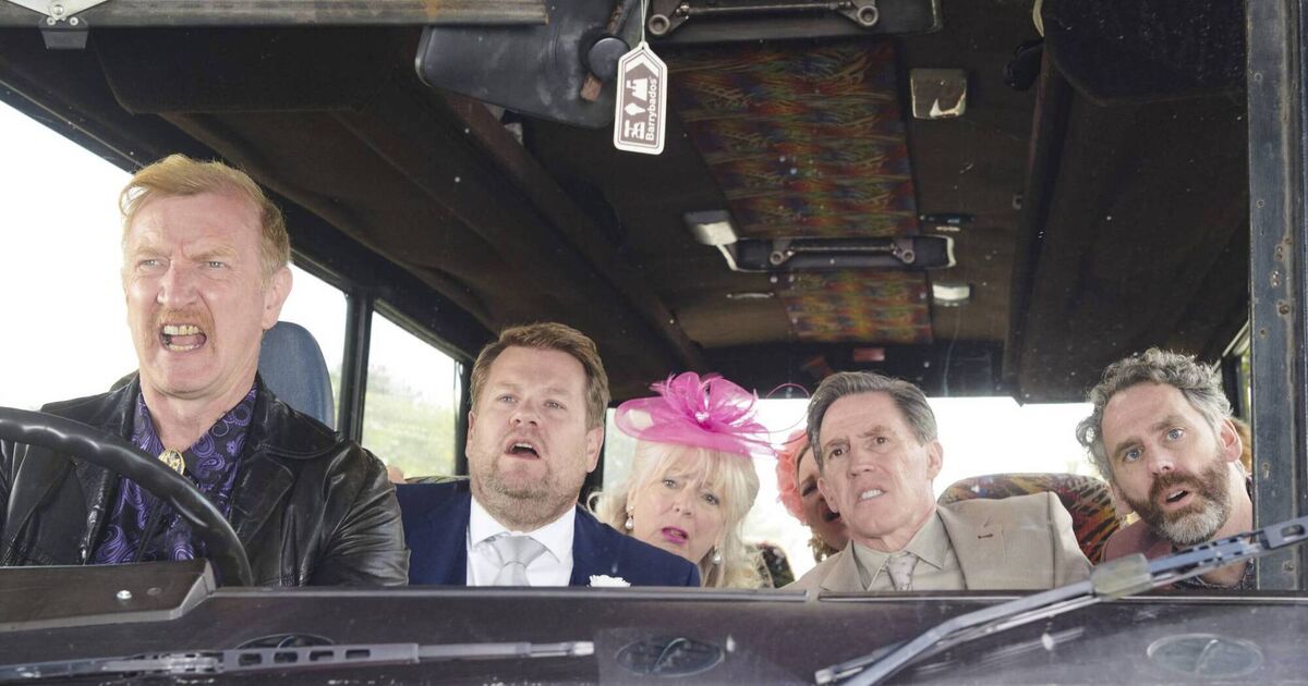Gavin and Stacey review: Last-ever episode a fitting farewell after 17 ...