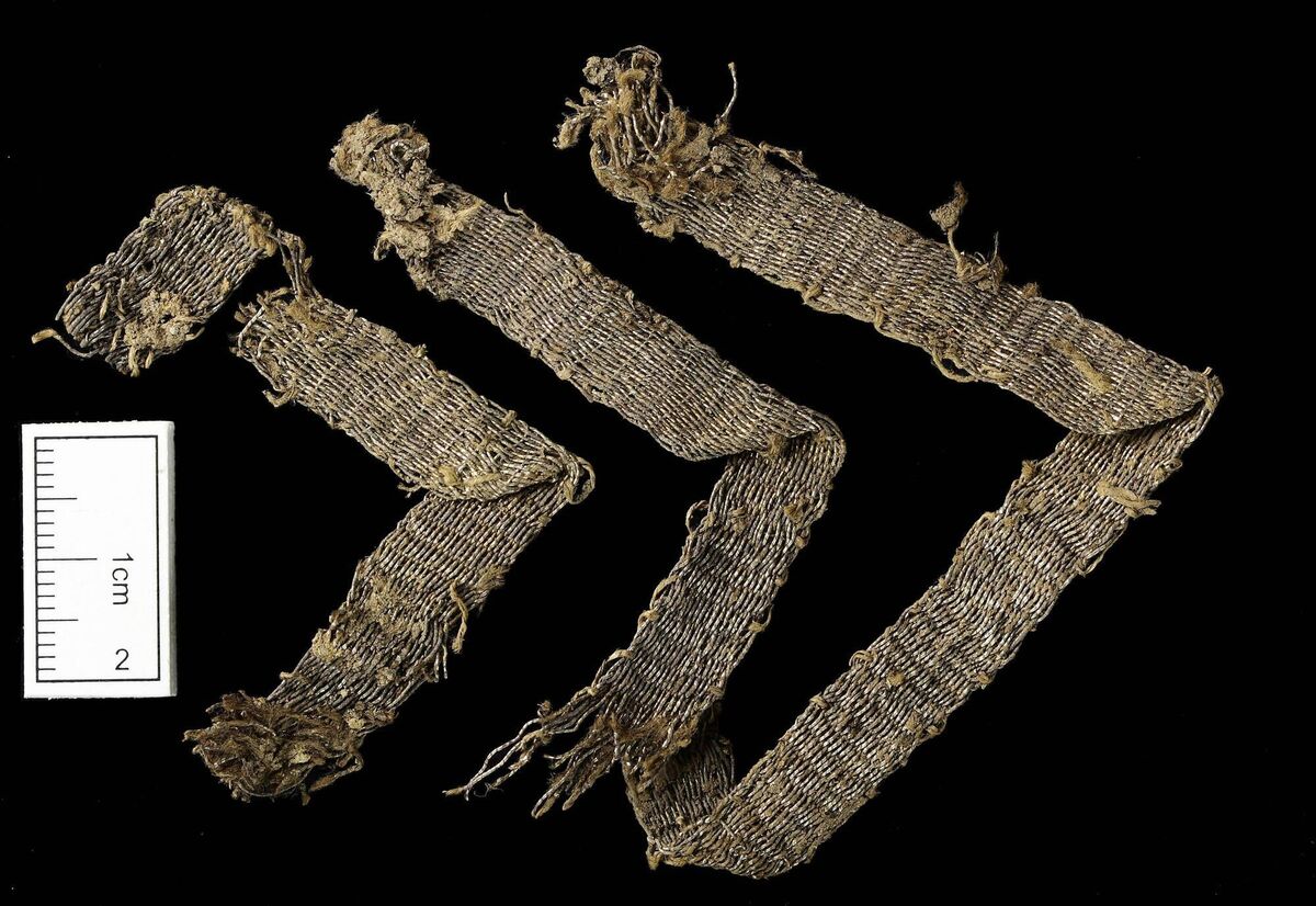 Gold Lace (3 Vs) from Castle Donovan