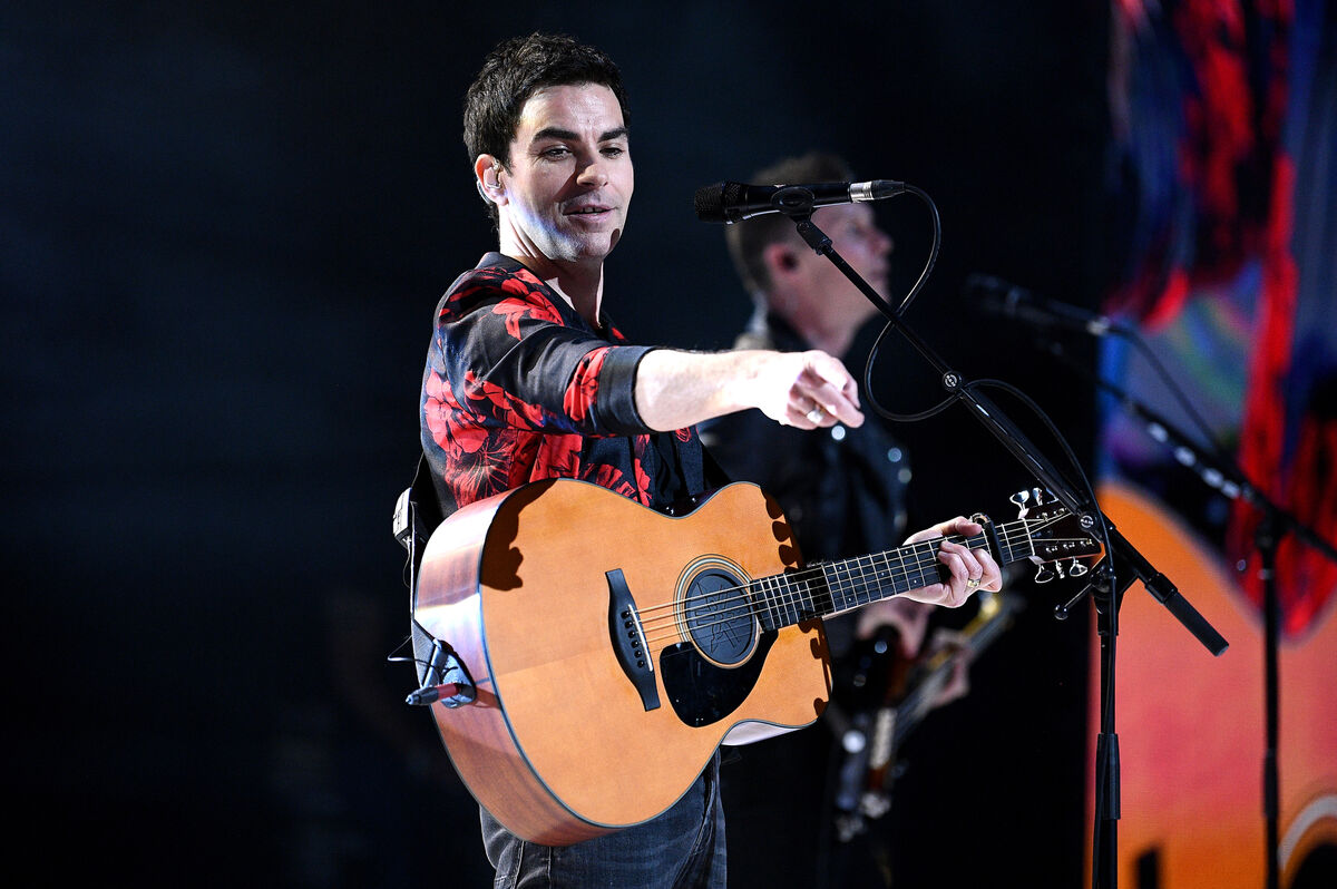 Kelly Jones of the Stereophonics on stage at the Global Awards 2020.