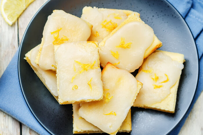 Lemon & pistachio Persian squares
